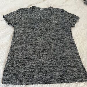 Under Armour Women’s T-shirt - Size Small